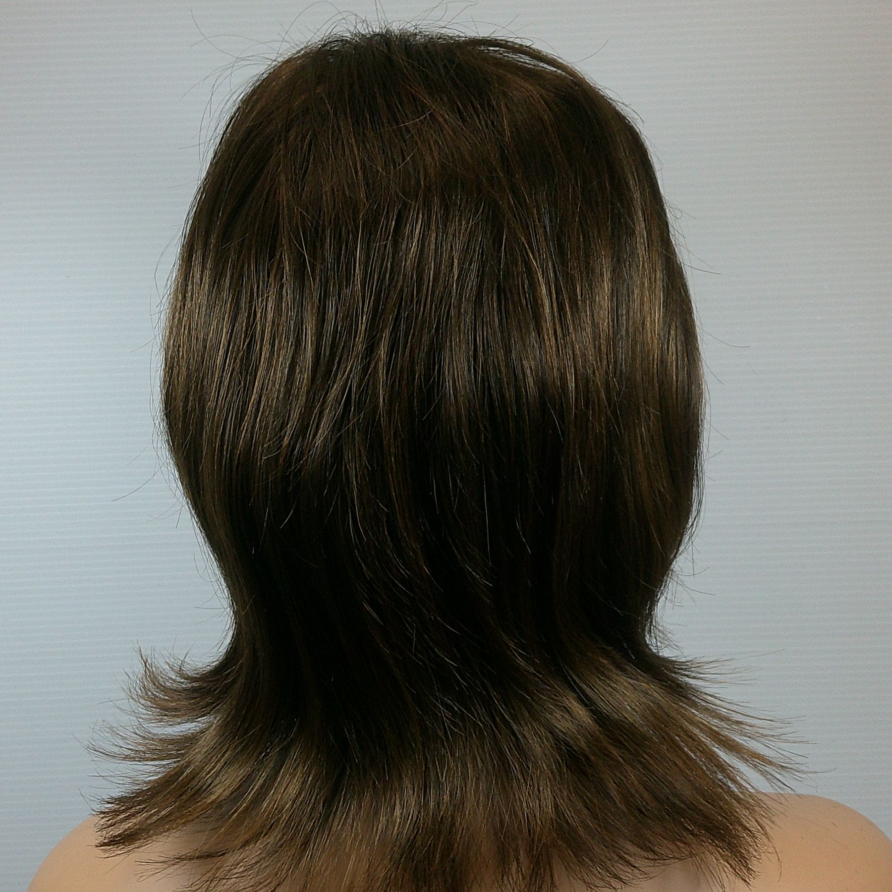 Della - Brown Medium Length Synthetic Wig - Image 2