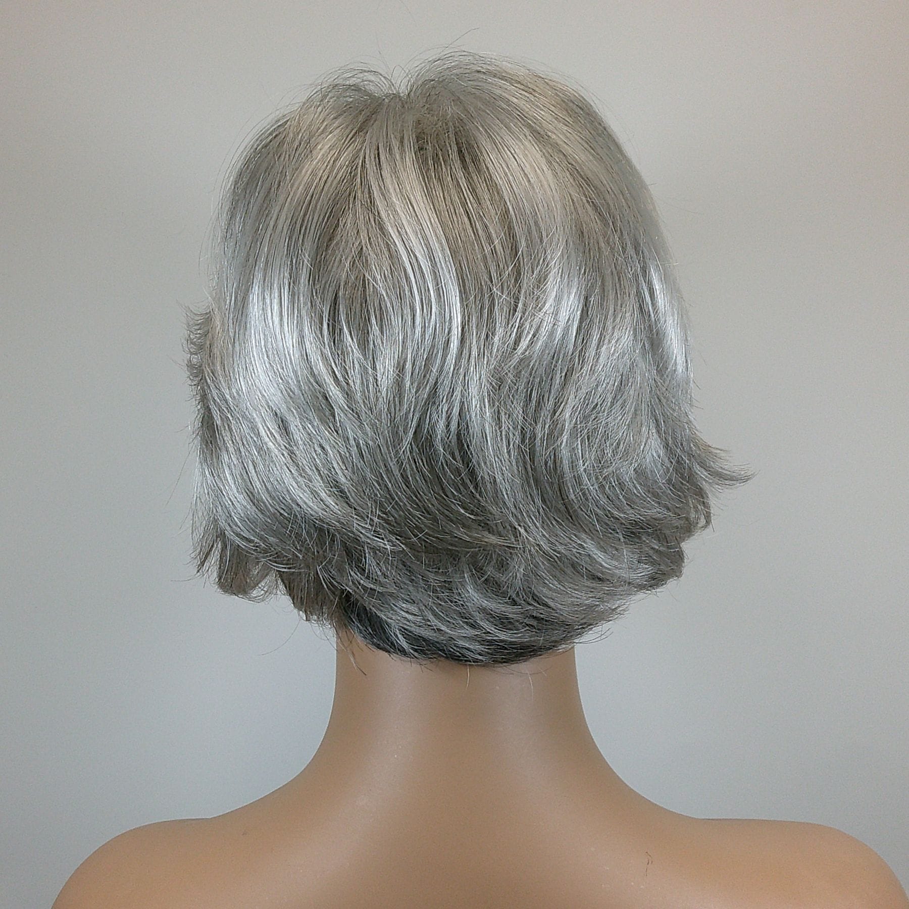 Ariana - Silver Short Length Synthetic Wig - Image 2